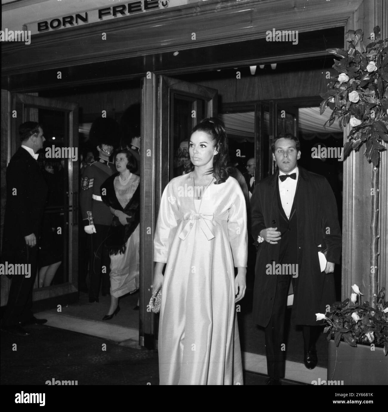 1960s cinema guests hi-res stock photography and images - Alamy