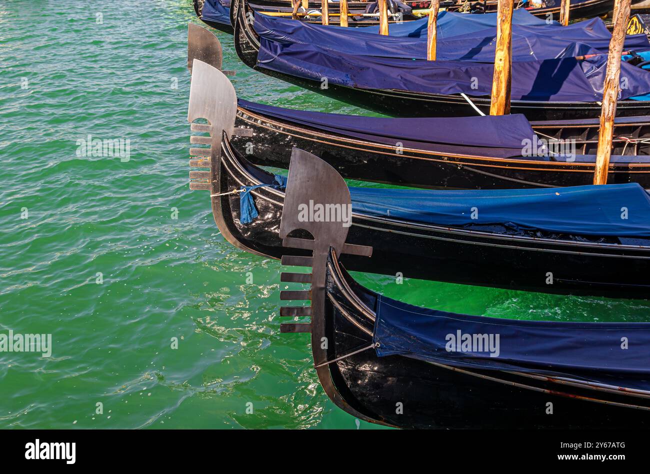 Gondola metal blade hi-res stock photography and images - Alamy
