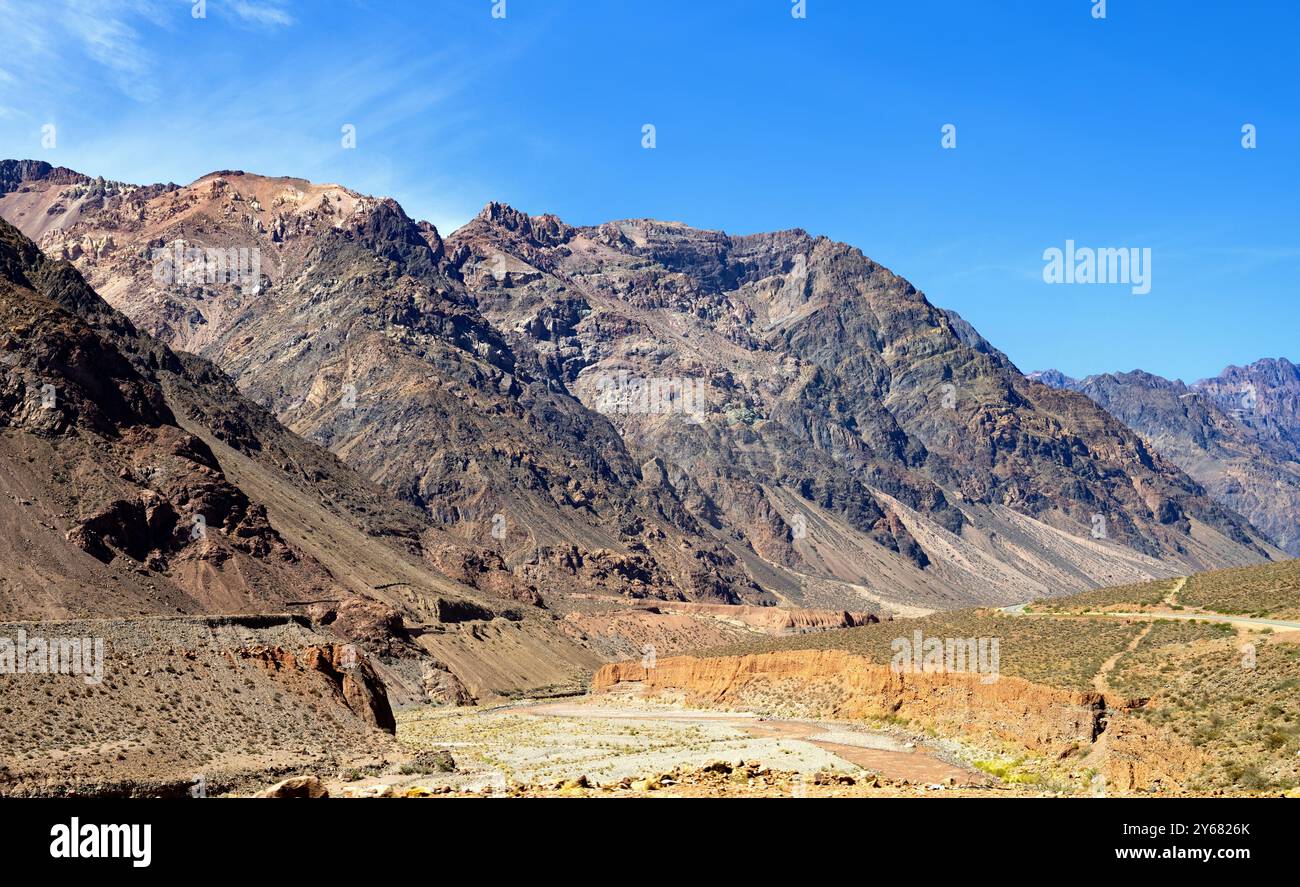 Andes Loopstra Landscape majestic andes mountain hi-res stock photography and images ...