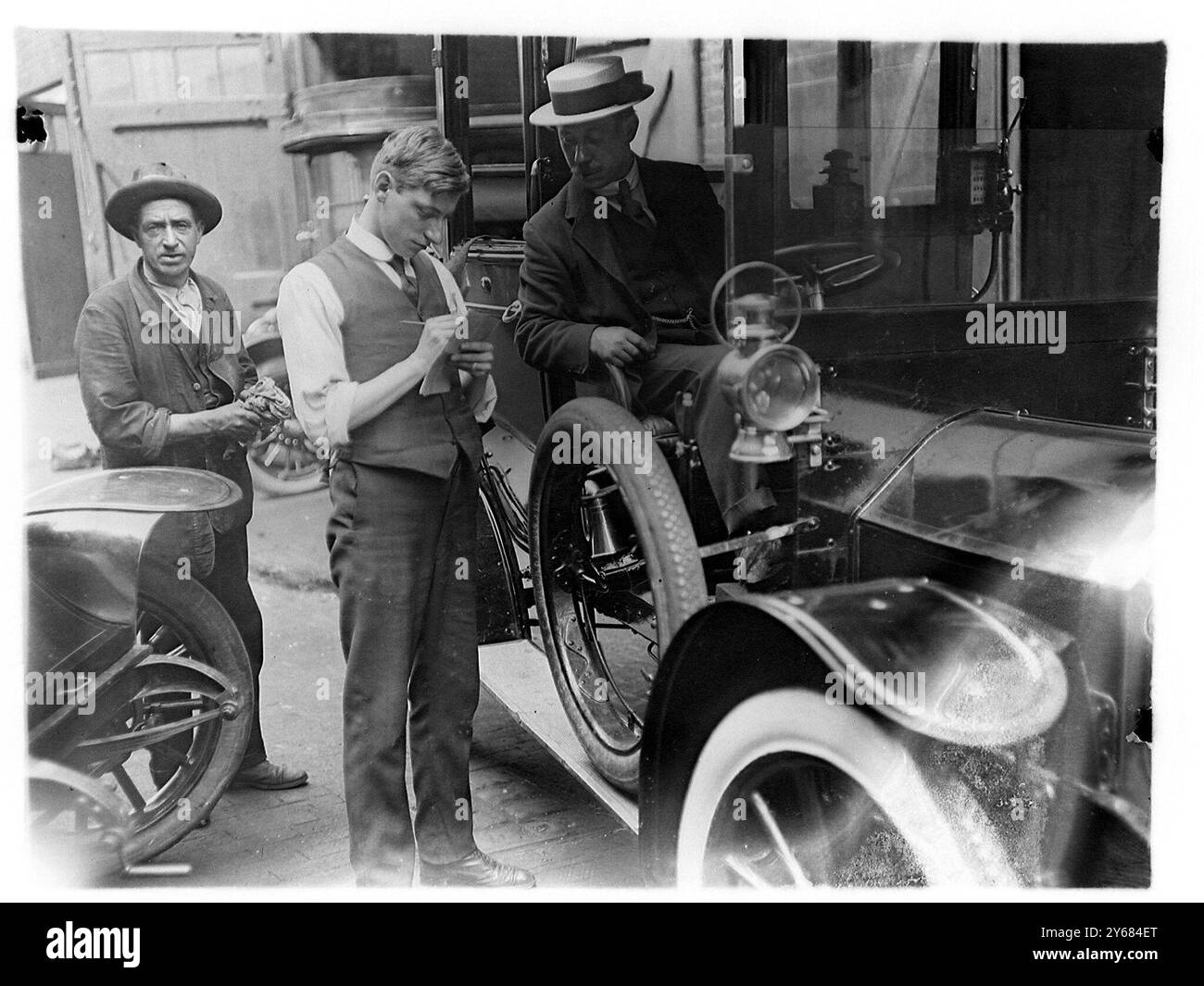Petrol rationing during World War I Taxi cab driver London - 1914 ...