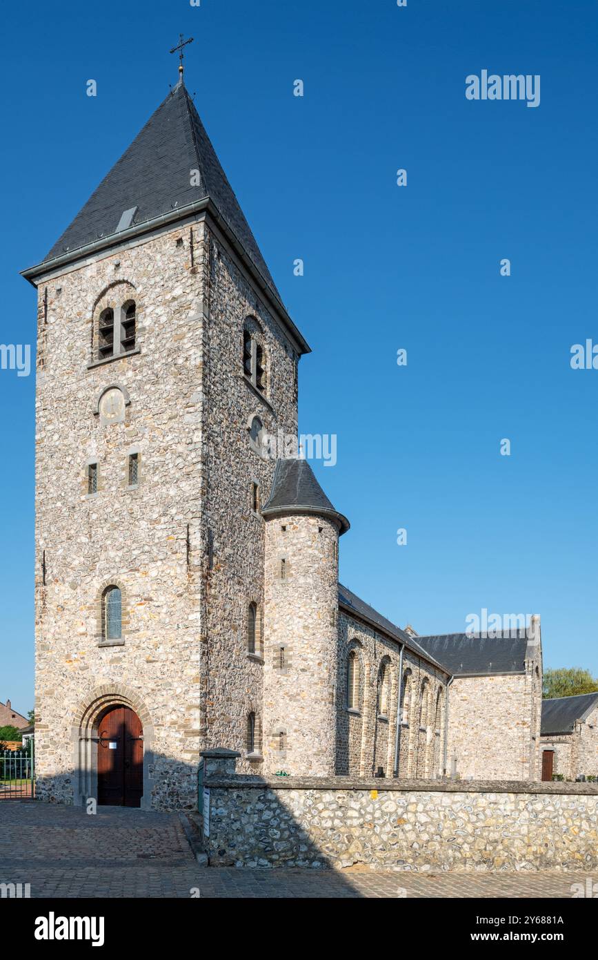 11th century Roman Sint-Pietersbandenkerk / St. Peter in Chains Church in the village Wintershoven near Kortessem in the province of Limburg, Belgium Stock Photo