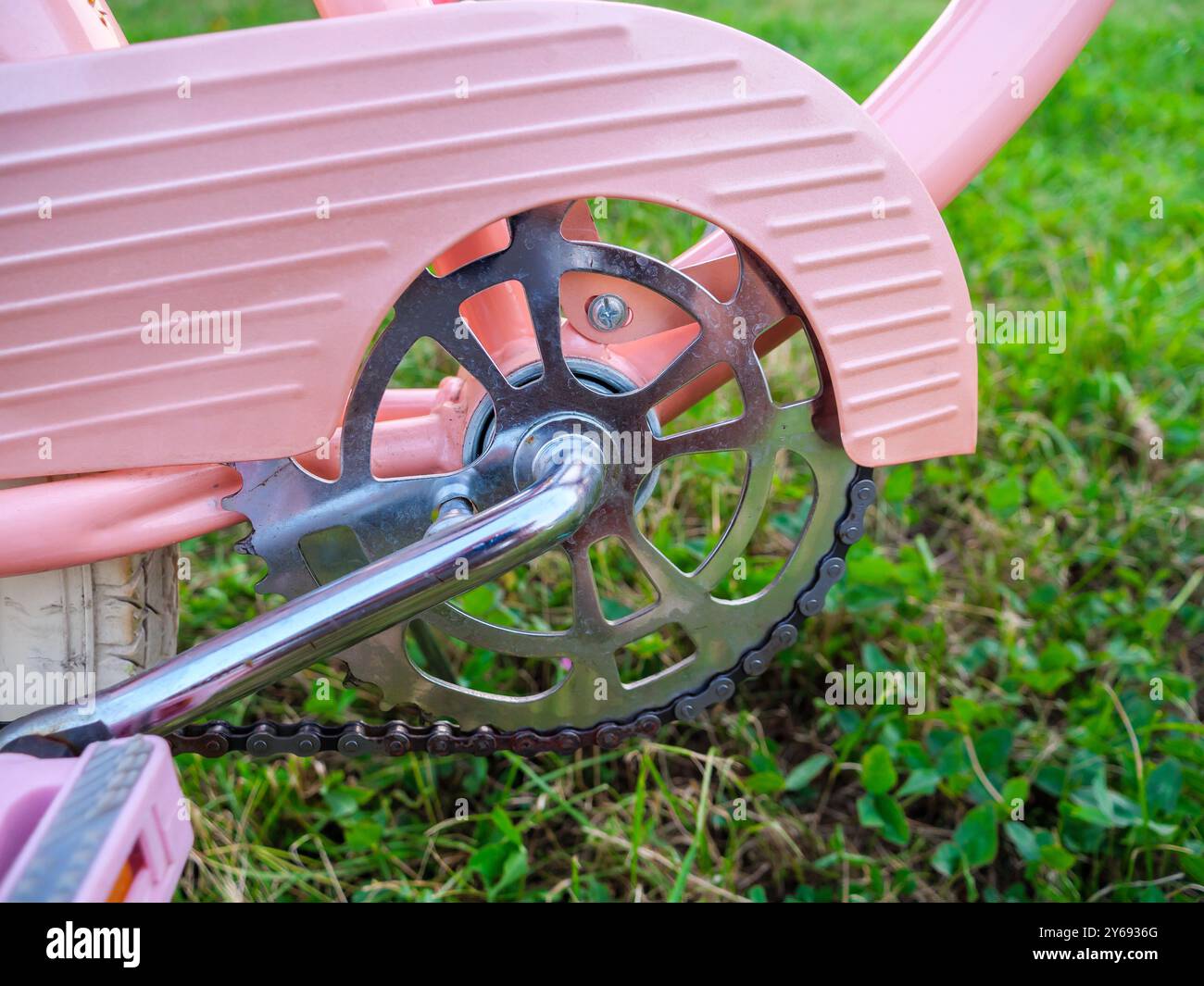 Bicycle crankset antique hi-res stock photography and images - Alamy