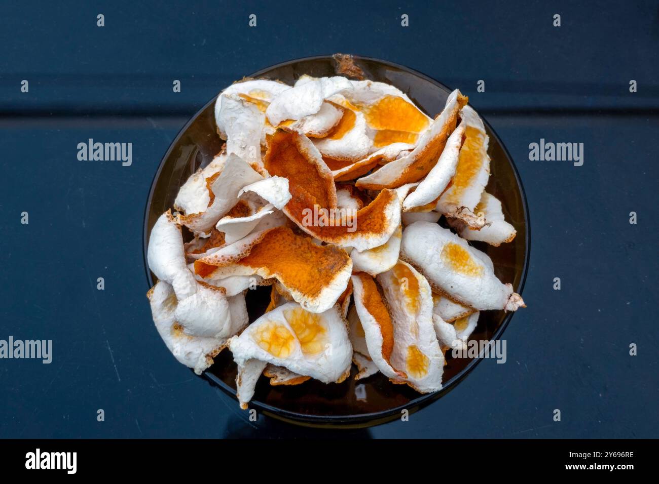 Color peels from texture hi-res stock photography and images - Alamy