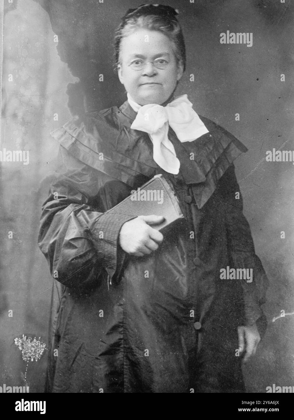 Carrie Nation, Suffrage, Glass negatives, 1 negative: glass; 5 x 7 in. or smaller. Stock Photo