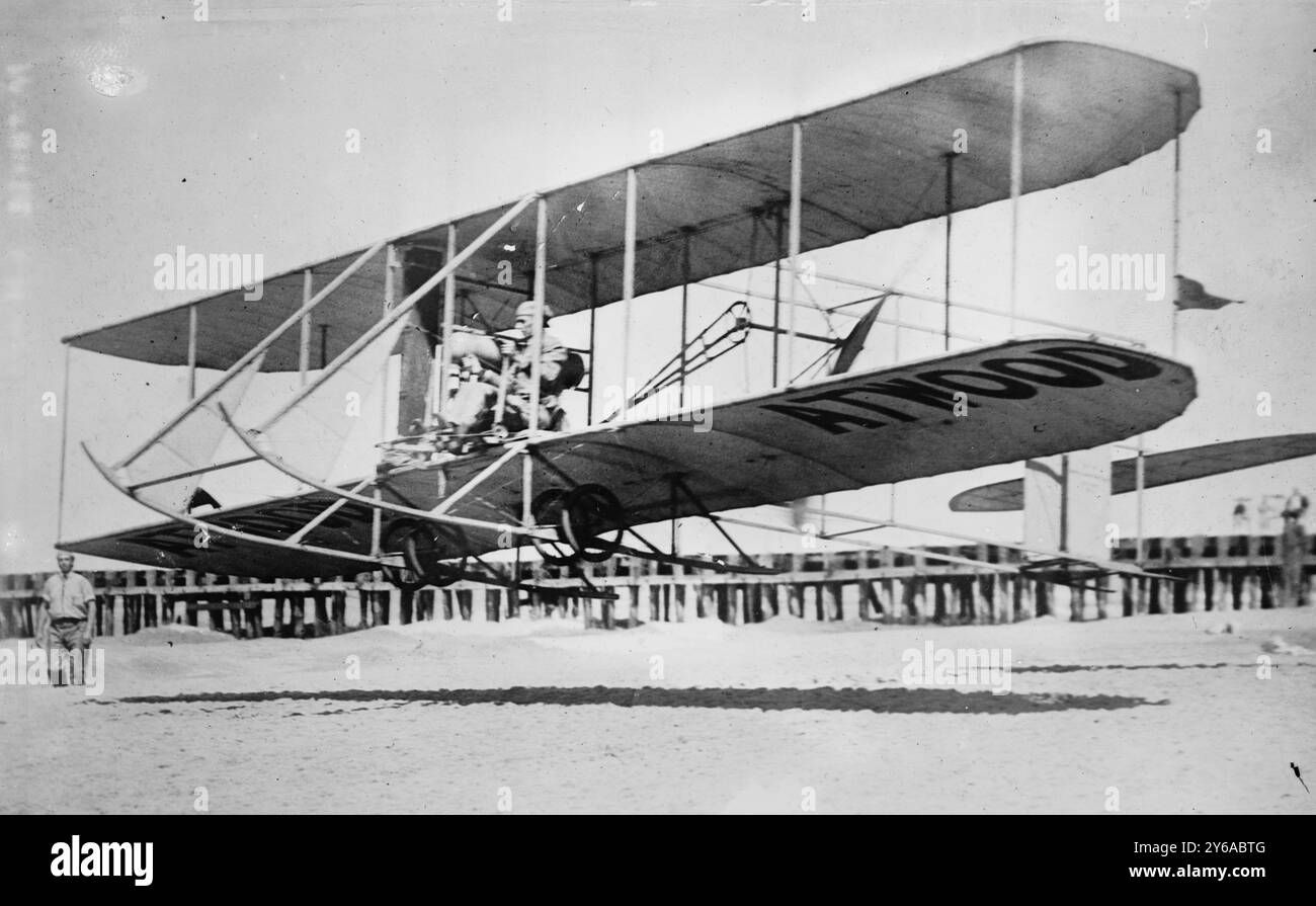 Plabe Rising Atwood harry nelson hi-res stock photography and images - Alamy
