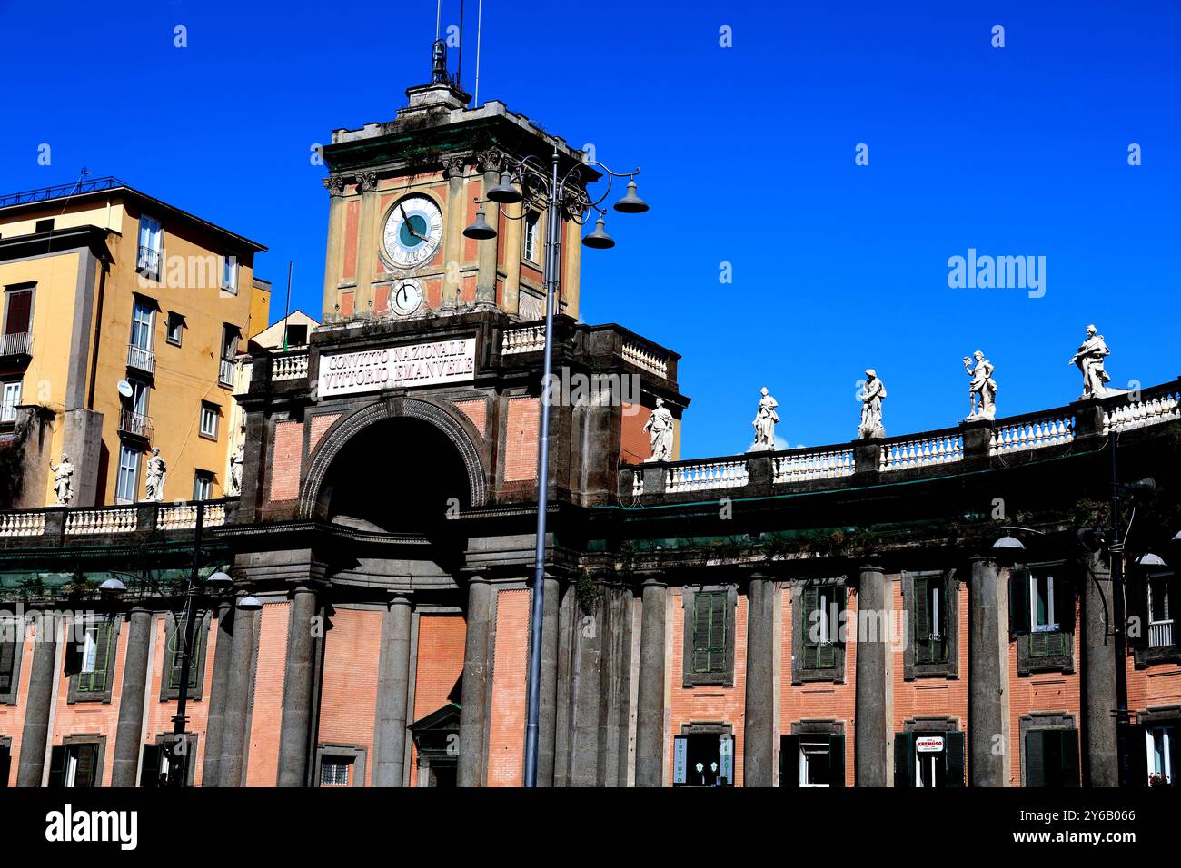Piazza dante historical square hi-res stock photography and images - Alamy