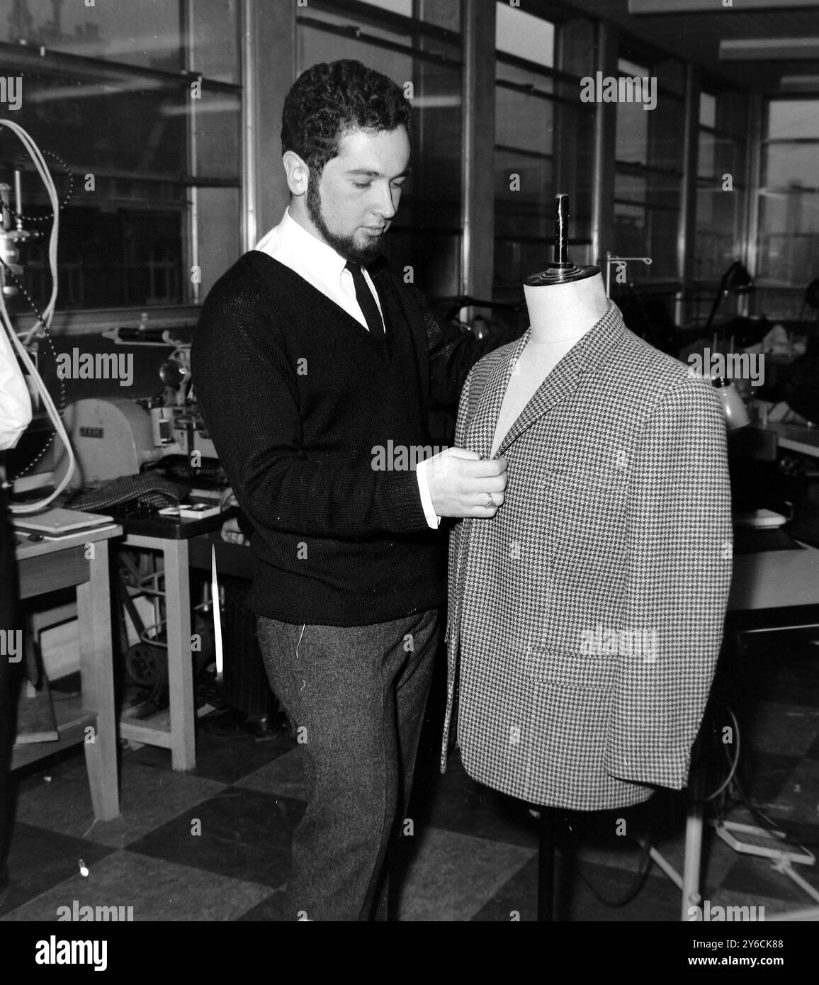 LONDON SCHOOL OF FASHION WITH SOUTH AFRICAN AUBREY FRIEDMAN 21 
