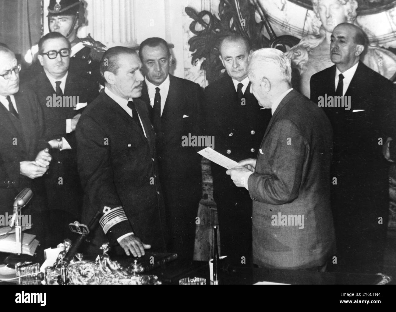 U s cairo hi-res stock photography and images - Alamy