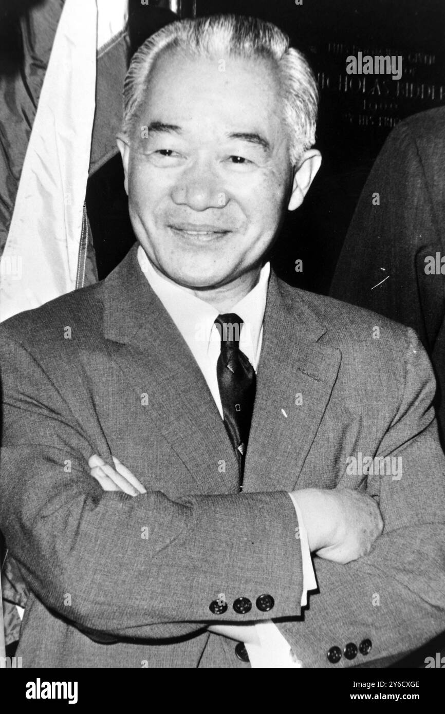 Vietnamese ambassador hi-res stock photography and images