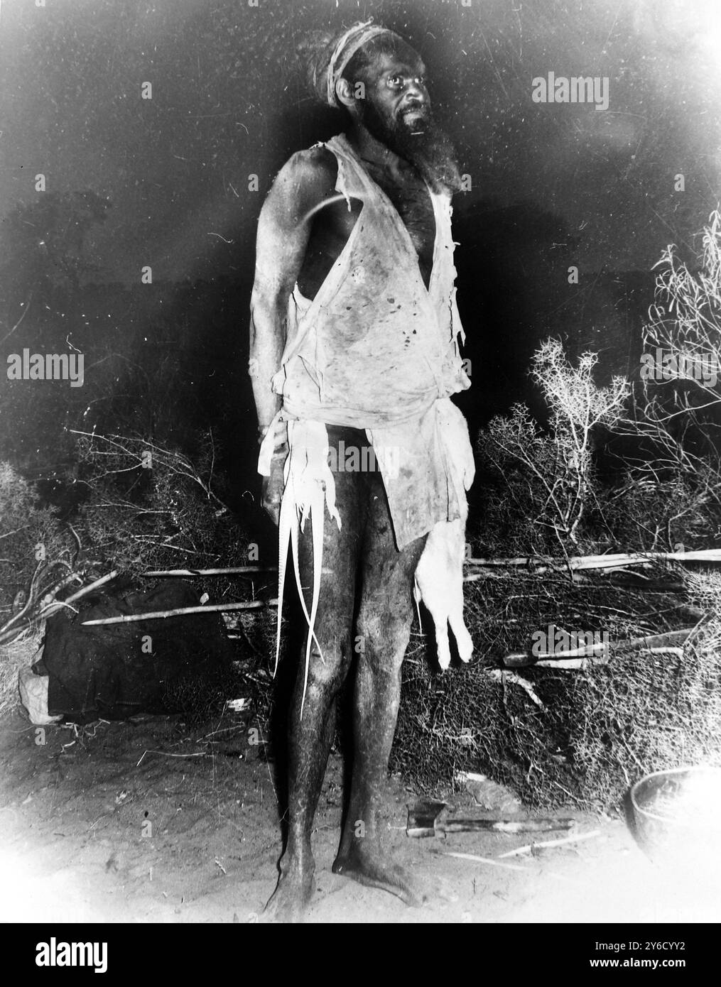 Australia Native VIEW OF NATIVE ABORIGINALS IN WESTERN AUSTRALIA ; 1 OCTOBER 1963 Stock ...