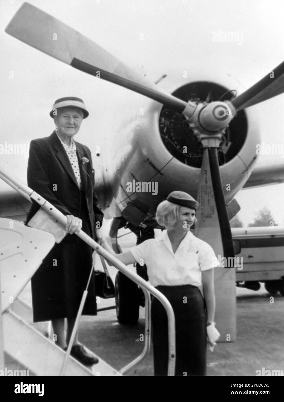 Mrs Pfister First Flight At 90 Years Old 22 July 1963 Stock Photo