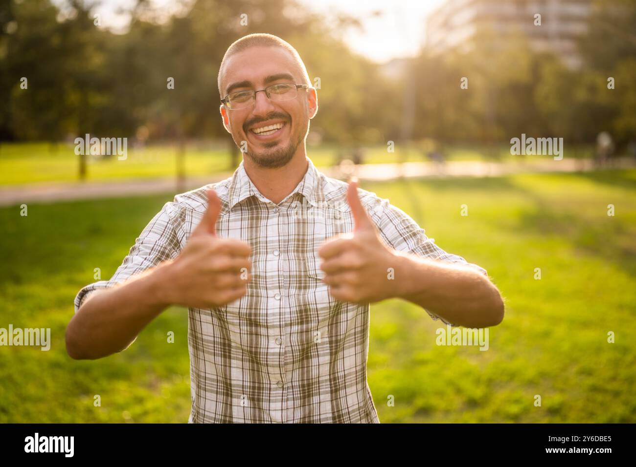Man happy thumbs up hi-res stock photography and images - Alamy
