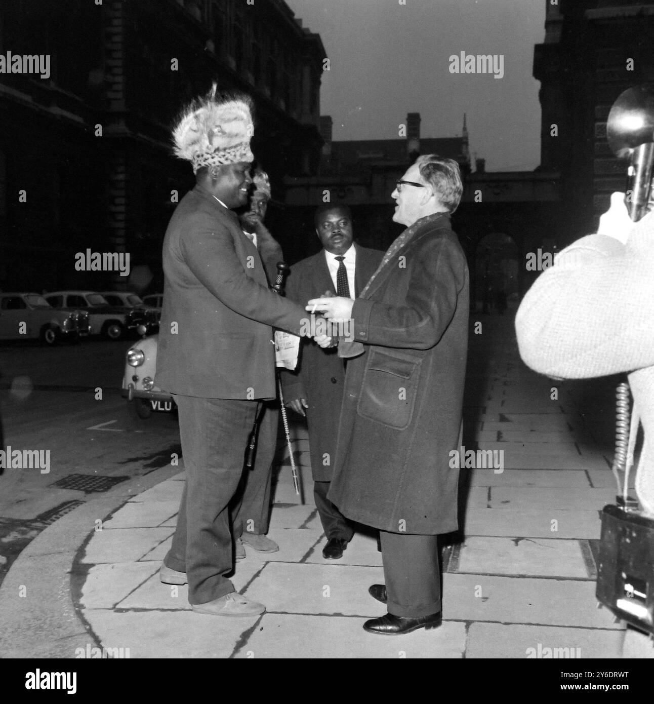 LAURENCE MEREDITH WITH JOSHUA NKOMO AT TREASURY IN LONDON /  ;  21 MARCH 1963 Stock Photo