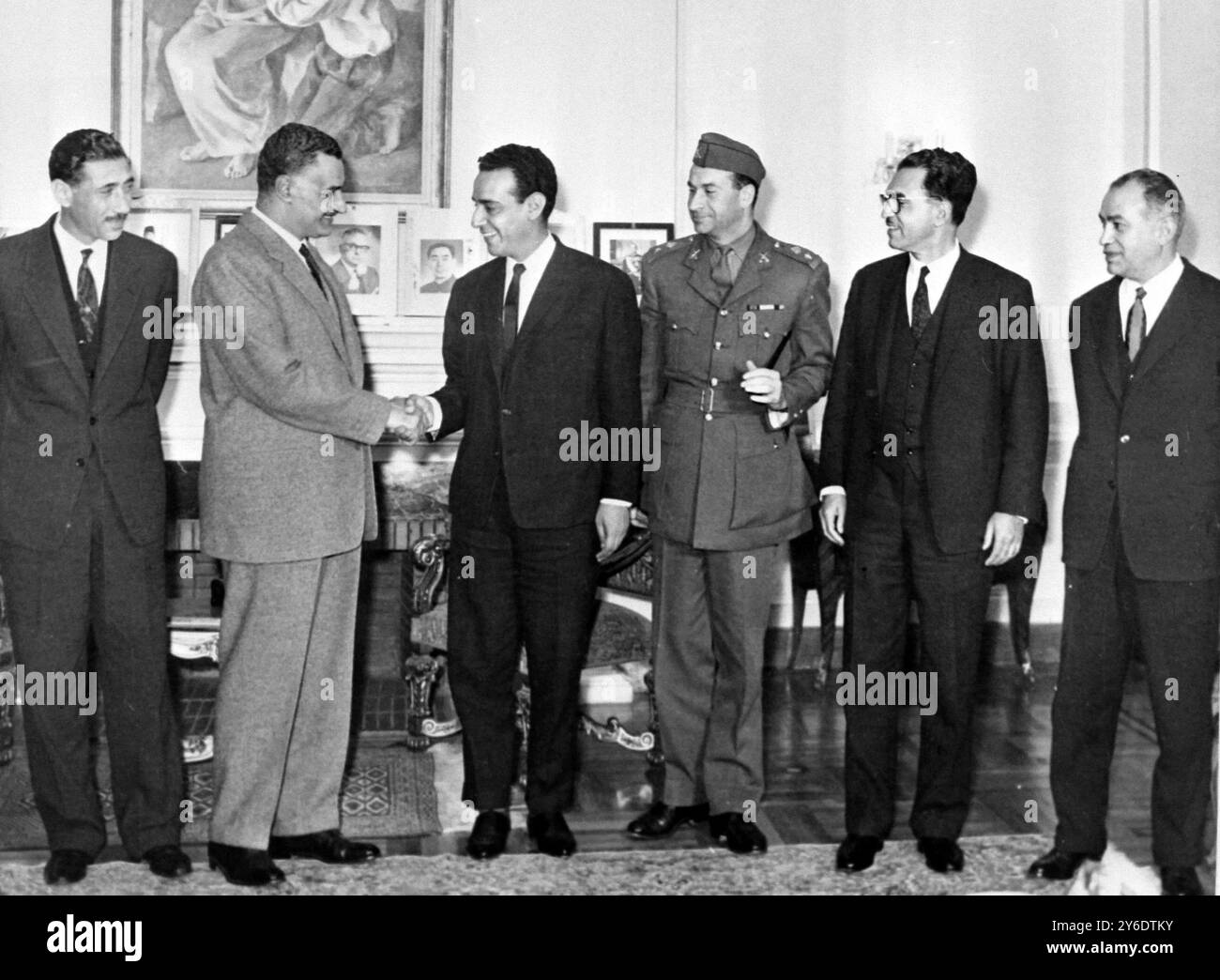 Iraqi delegation hi-res stock photography and images - Alamy
