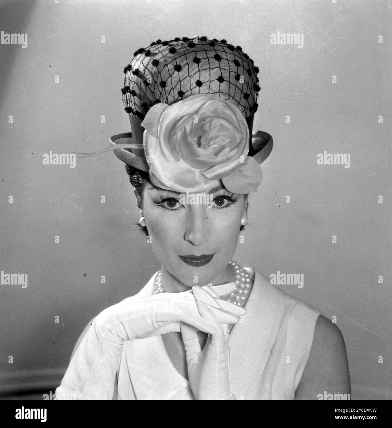 JANE WEARING BEAU BRUMMEL HAT  ;  26 FEBRUARY 1963 Stock Photo