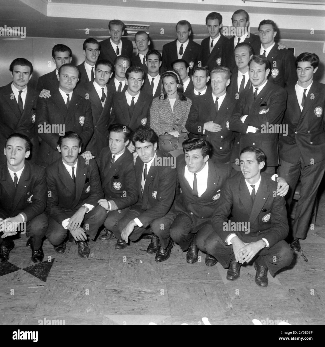 MARTHA WILSON WITH FRIENDS IN LONDON   ;  10 JANUARY 1963 Stock Photo