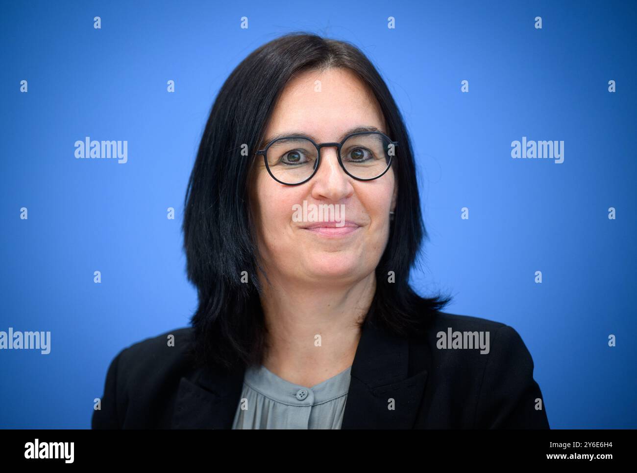 Marion reiser hi-res stock photography and images - Alamy