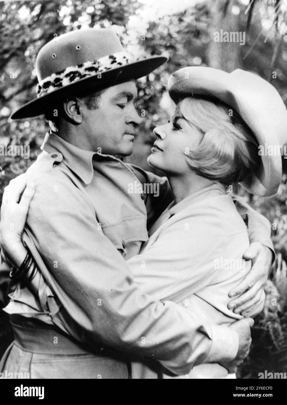ANITA EKBERG IN IVER WITH BOB HOPE  ;  17 NOVEMBER 1962 Stock Photo