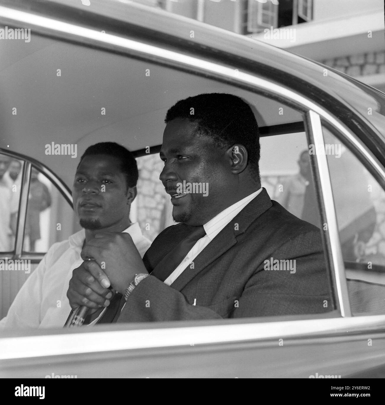 JOSHUA  NKOMO ARRIVES IN TANGANYIKA  /  ;  26 SEPTEMBER 1962 Stock Photo