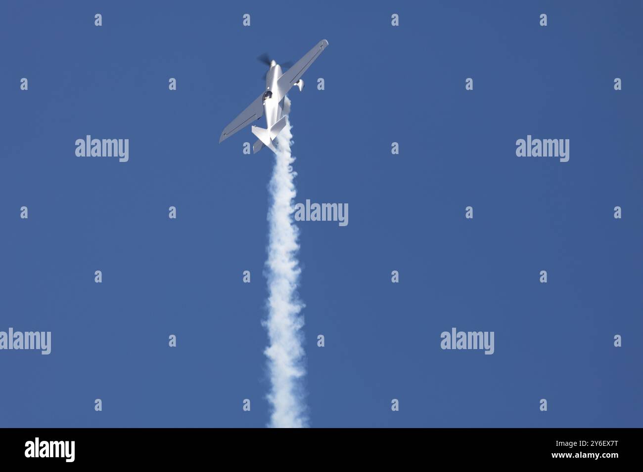 Pilot skills hi-res stock photography and images - Alamy