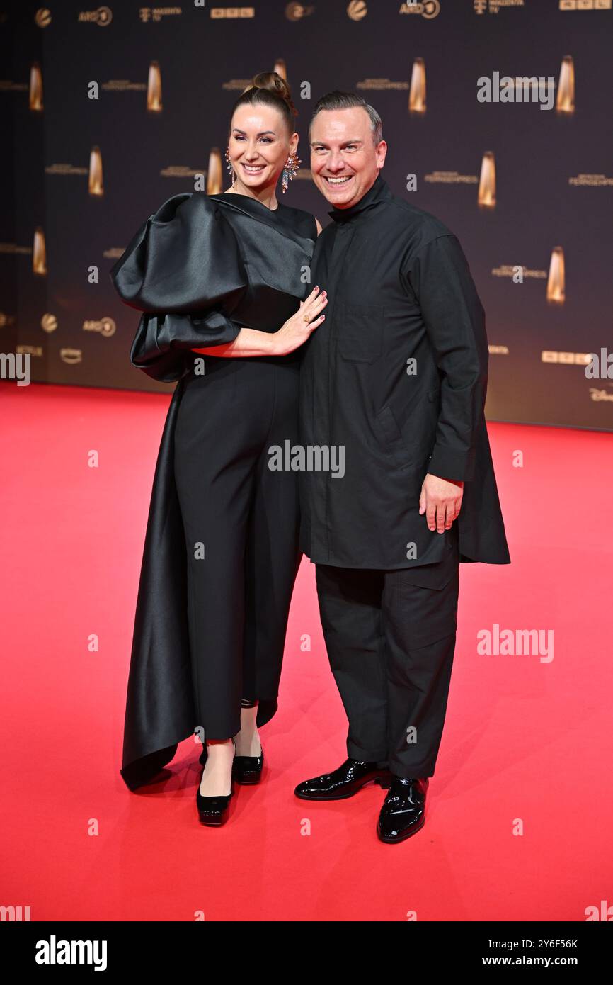 Cologne, Germany. 25th Sep, 2024. Chef Tim Raue and his wife Katharina  Wolschner come to the Coloneum for the 2024 German Television Award  ceremony. The German Television Award is presented for the