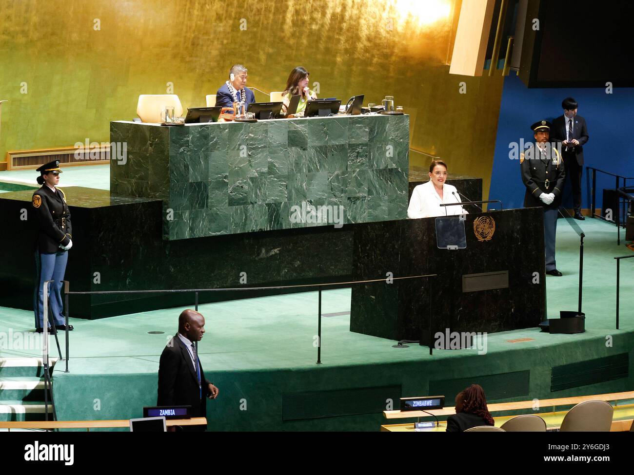 Eru President of honduras hi-res stock photography and images