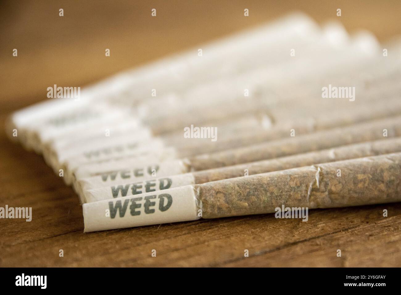 Harsh weed hi-res stock photography and images - Alamy