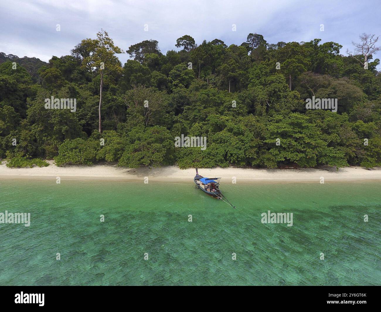 Aerial top down shot thai hi-res stock photography and images - Alamy