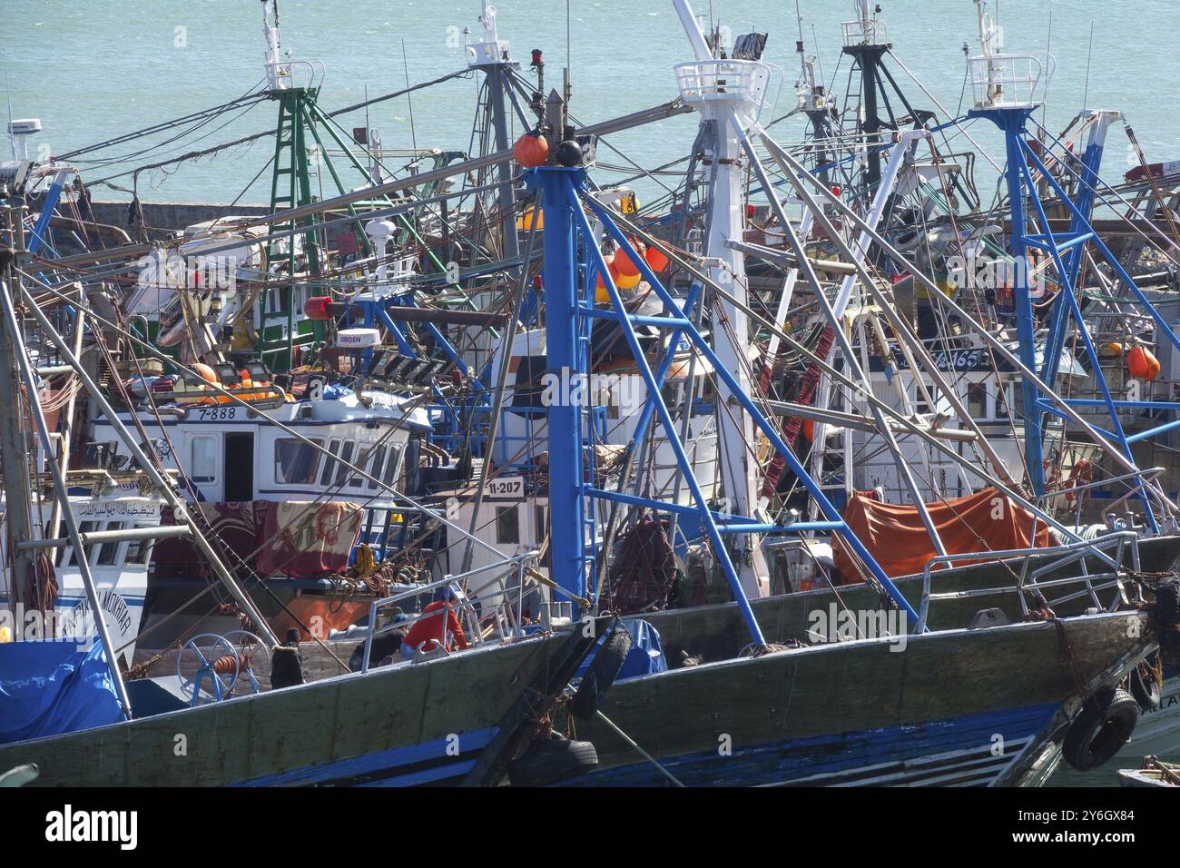 Fishing harbour many boats hi-res stock photography and images - Alamy