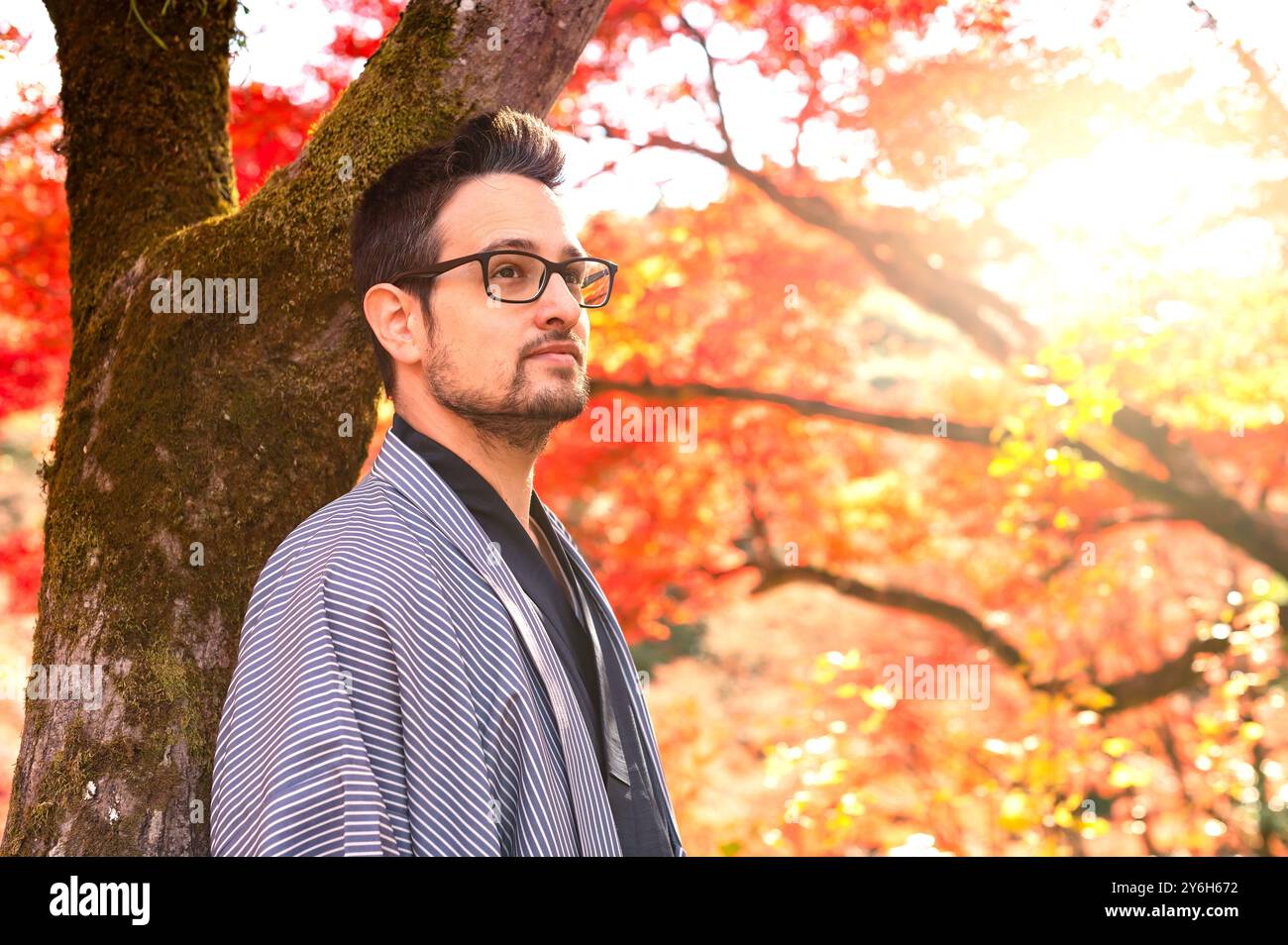 In traditional attire leans hi-res stock photography and images - Alamy