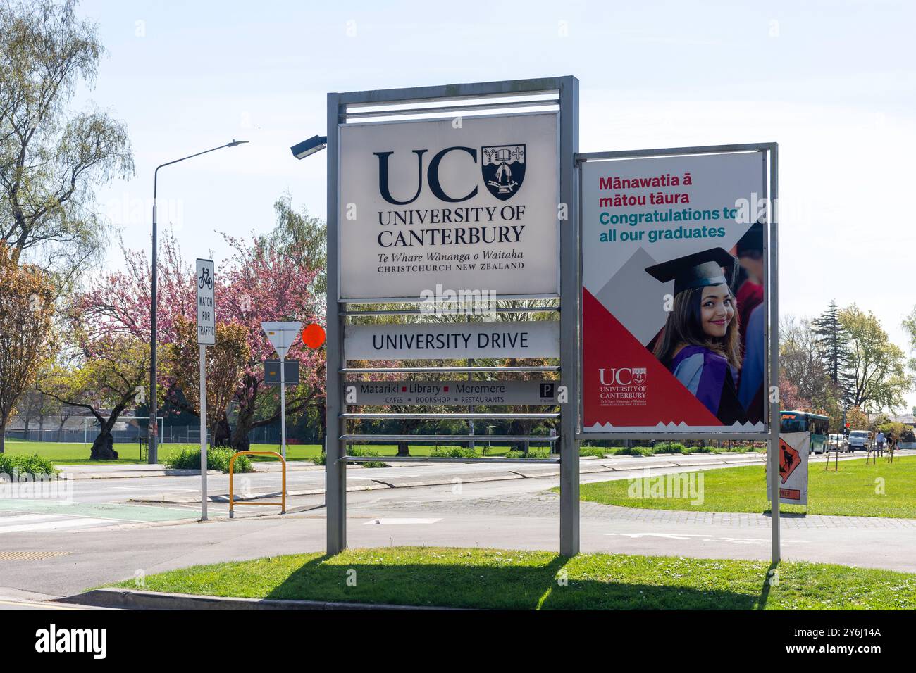 Upper Riccarton Canterbury university sign avenue entrance uc christchurch kirkw hi-res ...