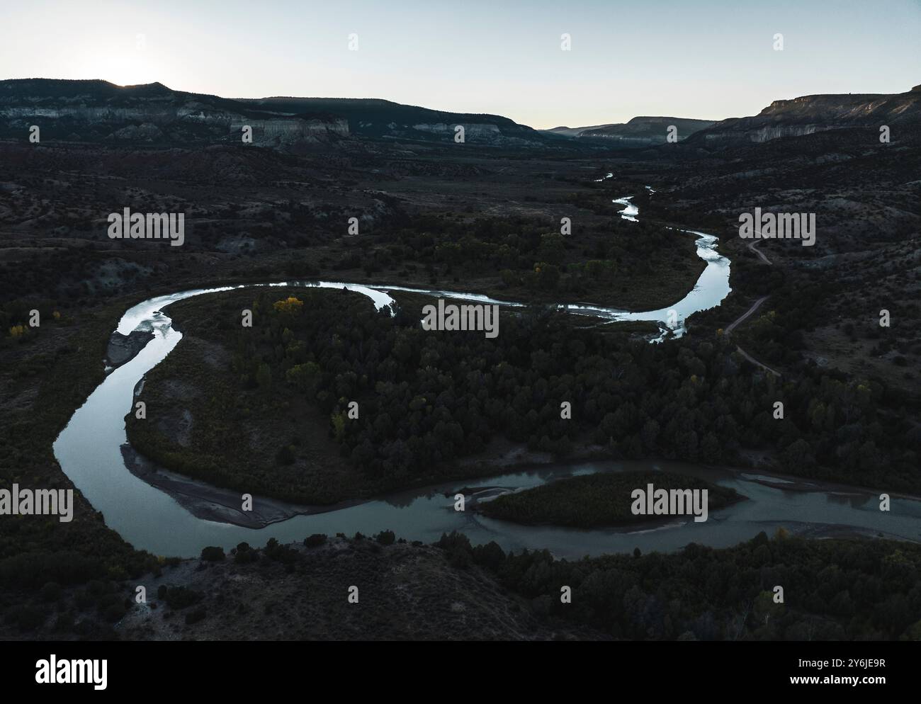Bend in western river hi-res stock photography and images - Alamy