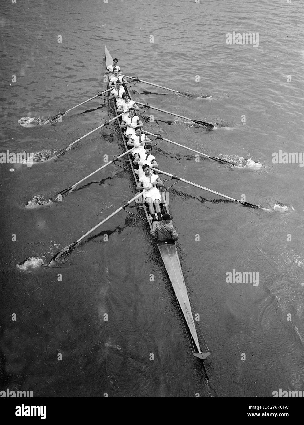 Oxford versus Cambridge Boat Race 1934 . Cambridge 