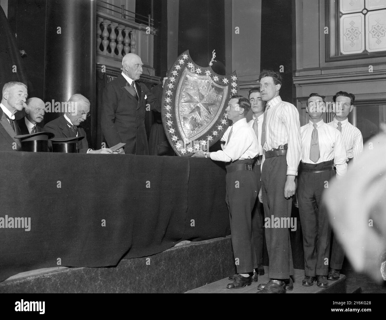 St John Ambulance Competitions -  The Duke of Connaught presents prizes to teams competing in the annual St John Ambulance Association Contests.  The Secr Section (Bricklayers Arms Branch) receiving the Challenge from the Duke of Connaught.  12 May 1923 Stock Photo