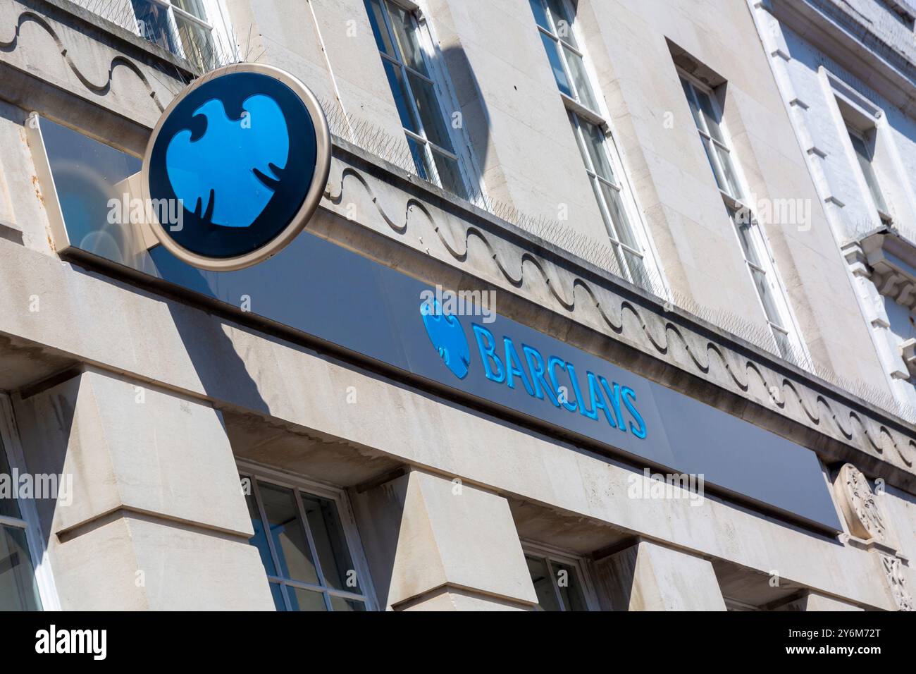 Barclays bank logo eagle hi-res stock photography and images - Alamy