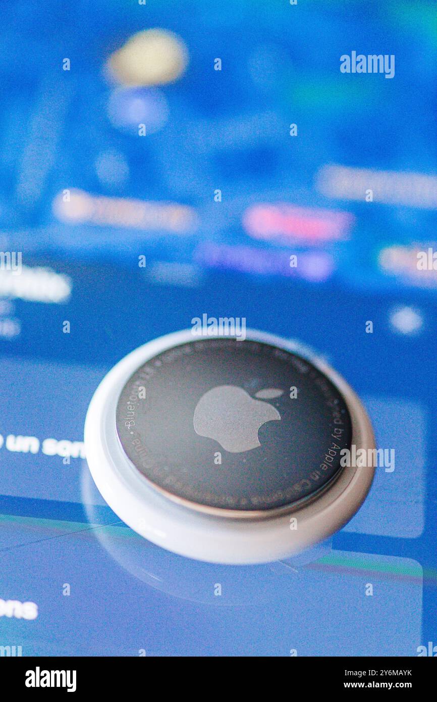 Airtag, Apple tracker, to find lost objects thanks to localization, but ...