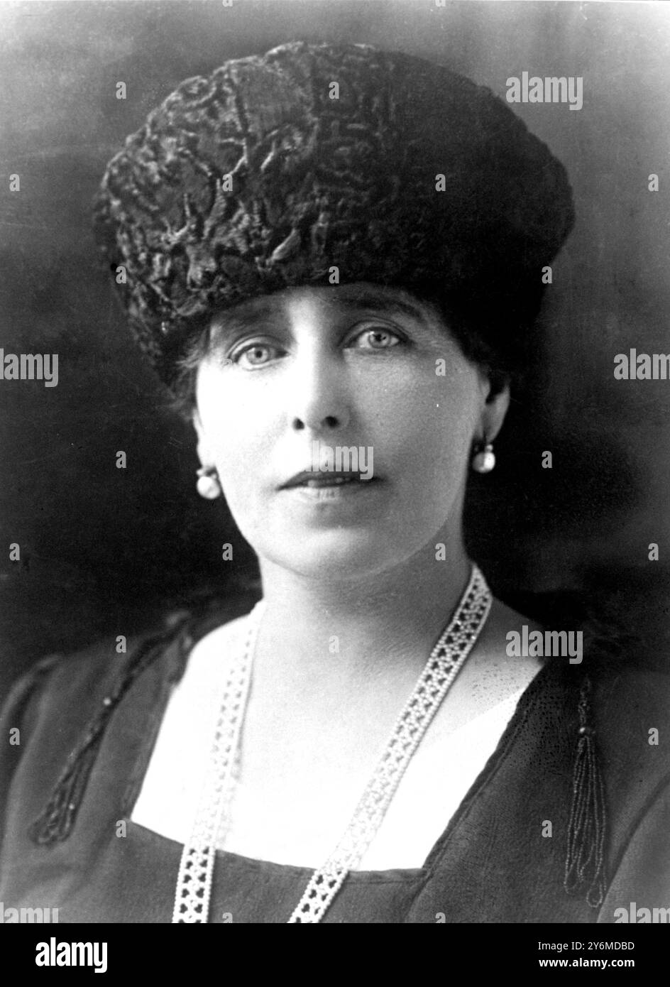 queen-marie-of-romania-1926-princess-marie-of-edinburgh-later-queen