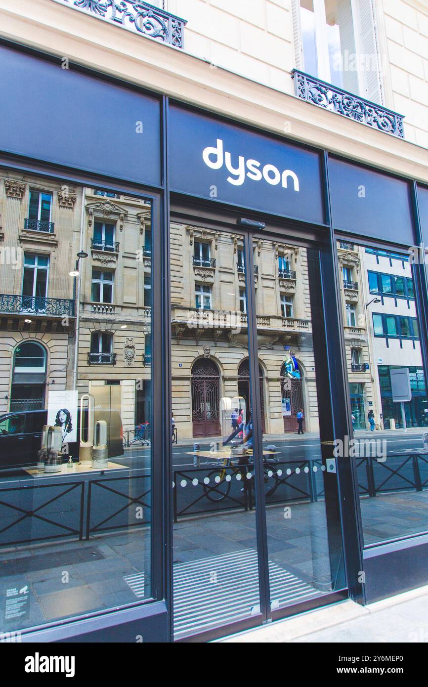 France, Paris, Dyson sign Stock Photo - Alamy