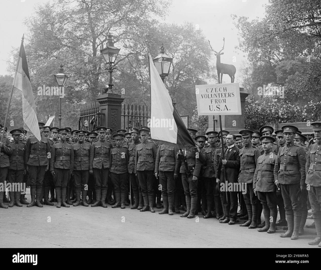 Demonstration organized by and the British workers league to voice a labors determination carry the war to a victorious conclusion. Czech volunteers from U.S.A.  29th May 1917 Stock Photo