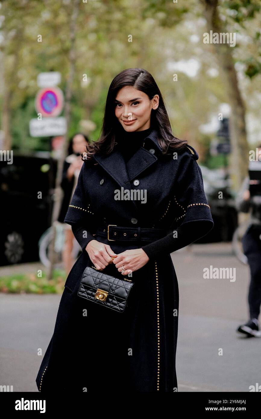 Paris, France. 24th Sep, 2024. Street style, Pia Wurtzbach Jauncey ...