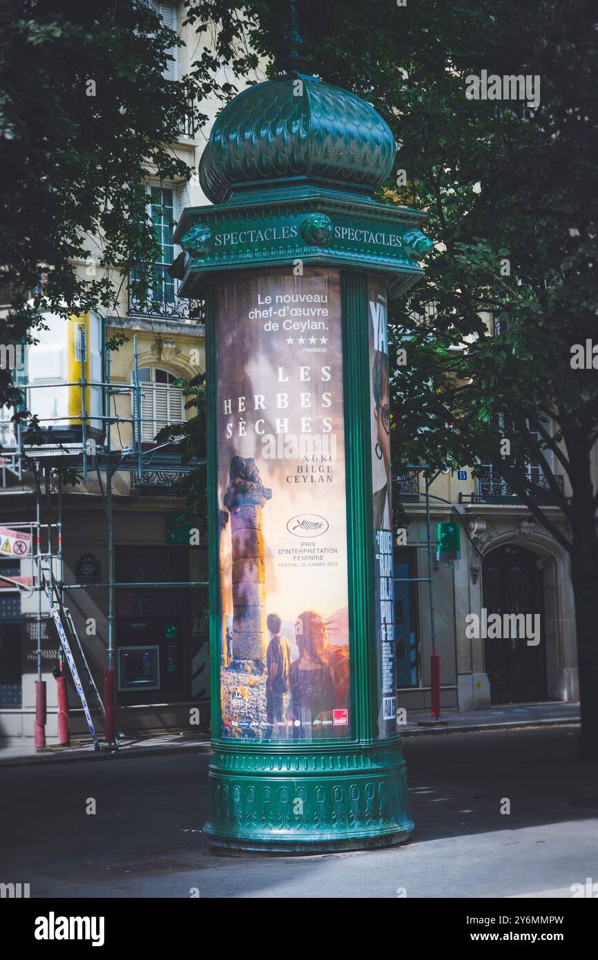 Advertising column colonne morris hi-res stock photography and images ...