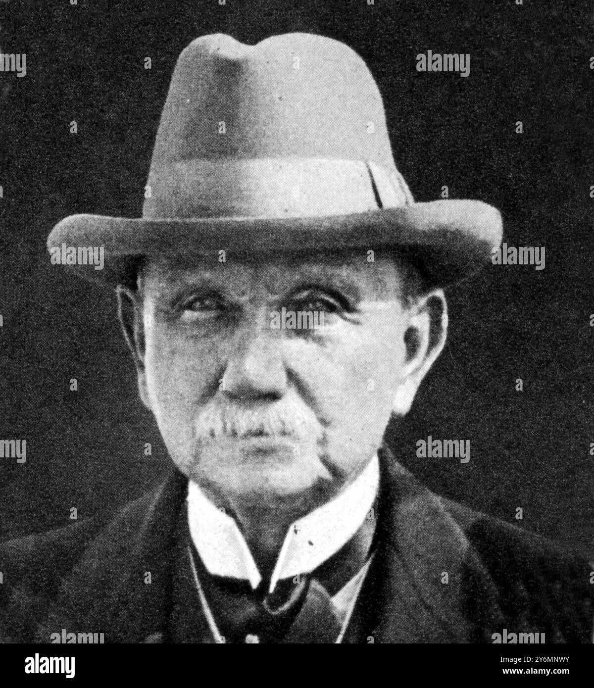 Sir Joseph B. Robinson, BT. died on October 30 in his ninetieth year. born in Cradock South Africa. The well-known pioneer in the development of the South African gold mines and Kimberley diamond fields. began by wool buying and by farming. Active in public affairs in Kimberley, and was the Mayor there in 1880 Passed the diamond Trade act. fought in the free state in the Basuto War.  9 November 1929 Stock Photo