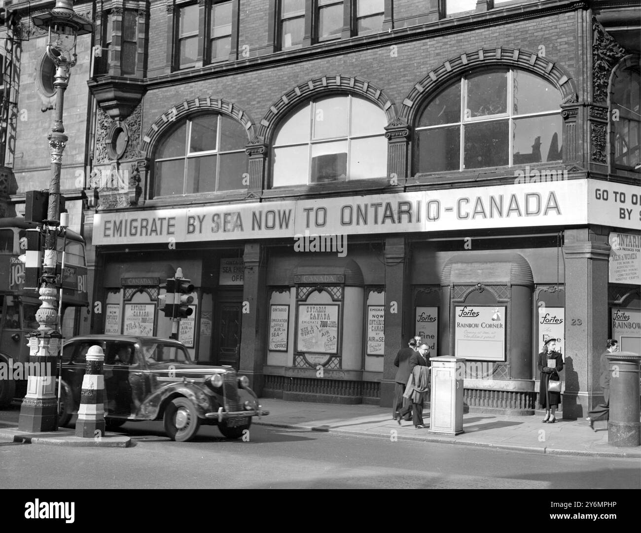 Emigration poster hi-res stock photography and images - Alamy
