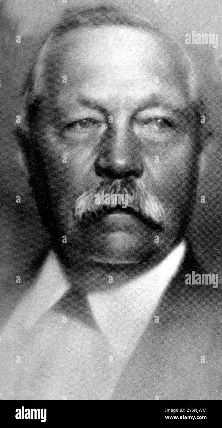 Sir Arthur Conan Doyle famous author who devoted his later life to Spiritualism. Creator of Sherlock Holmes. 'My Dear Watson' Brigadier Gerard, Sir Nigel, and other world known characters, and the writer of short stories and novels innumerable. Died on July 7 at the age of seventy-one. As a doctor, served in the South African War. Wrote the play 'A Story of Waterloo' for Henry Irving. 12 July 1930      Doyle, Arthur Conan Ignatius, Sir British mystery author and physician; created characters Sherlock Holmes, Dr. John Watson; wrote novel 'The Sign of Four' 1890, short story collection 'The Adve Stock Photo