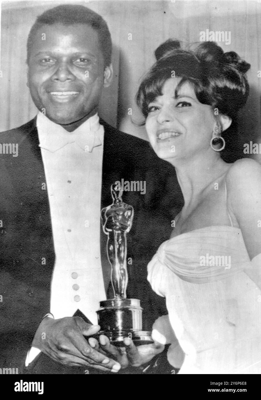 Sidney poitier oscar lilies hi-res stock photography and images - Alamy