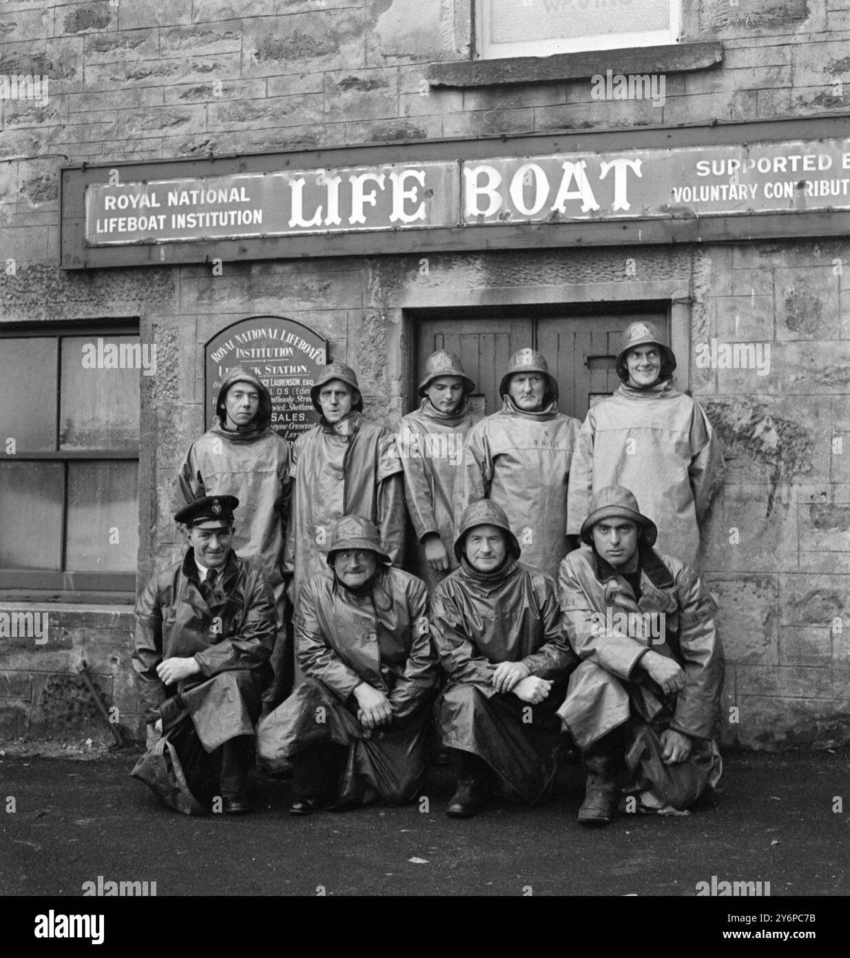 Lerwick Lifeboat Crew   10 October 1949 Stock Photo