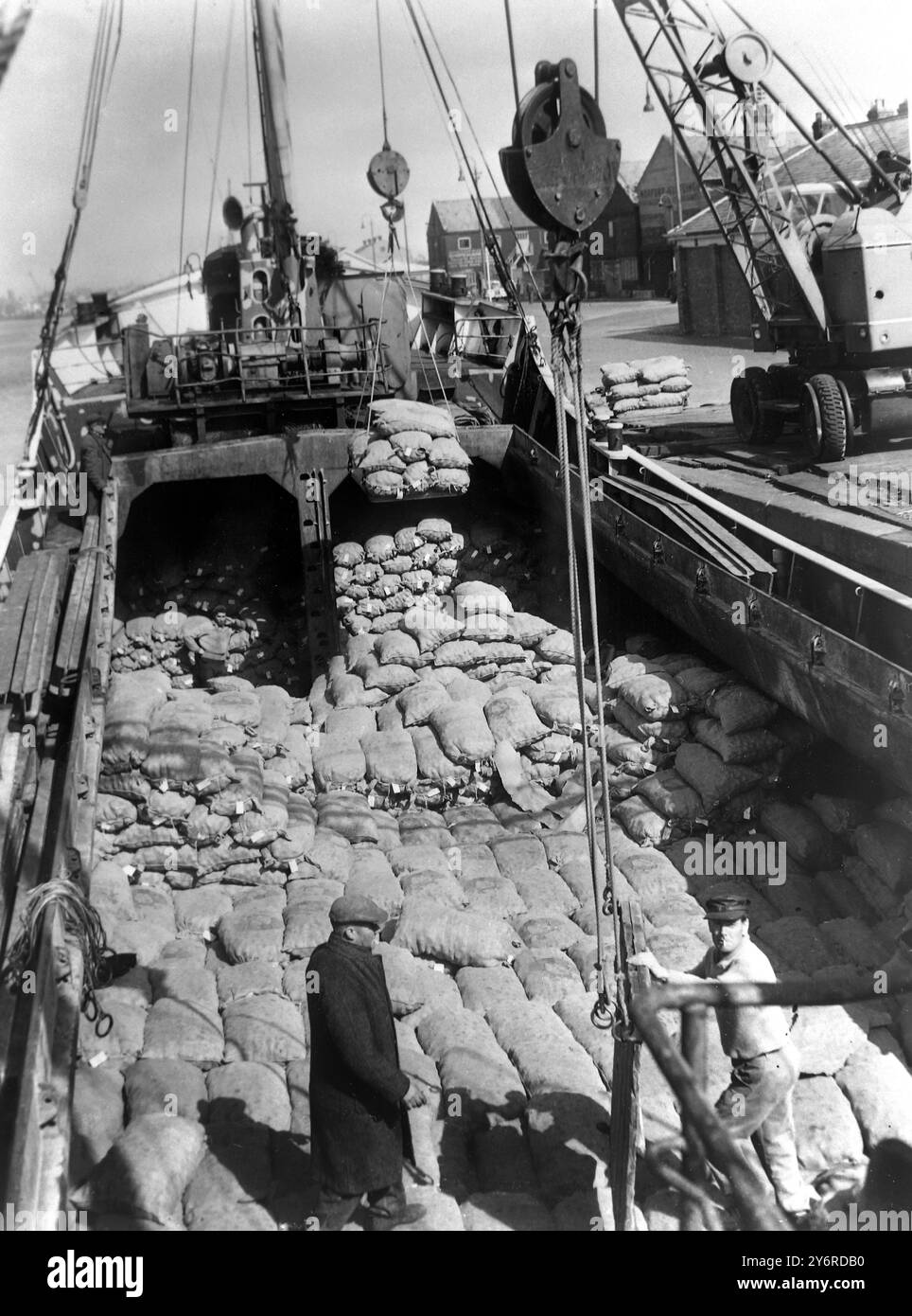 Cargo Boat 1960s Hi res Stock Photography And Images Alamy cargo-boat-1960s-hi-res-stock-photography-and-images-alamy