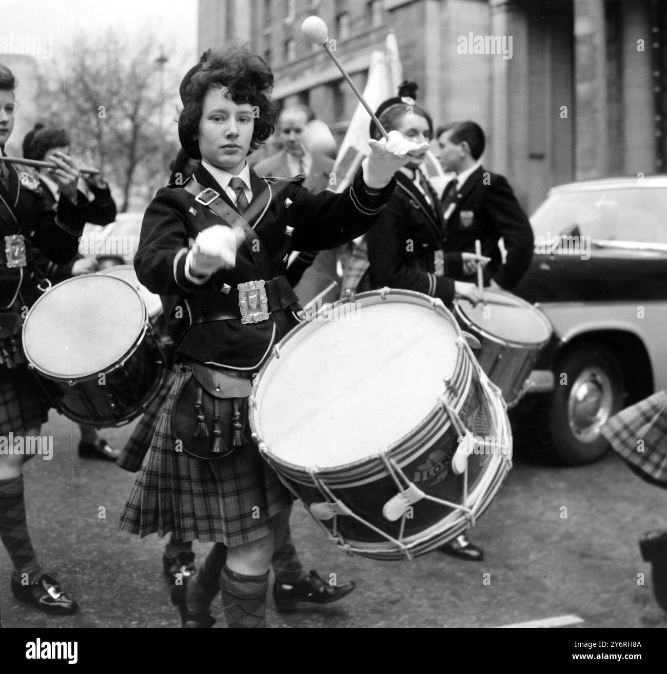 Women london 1962 hi-res stock photography and images - Alamy