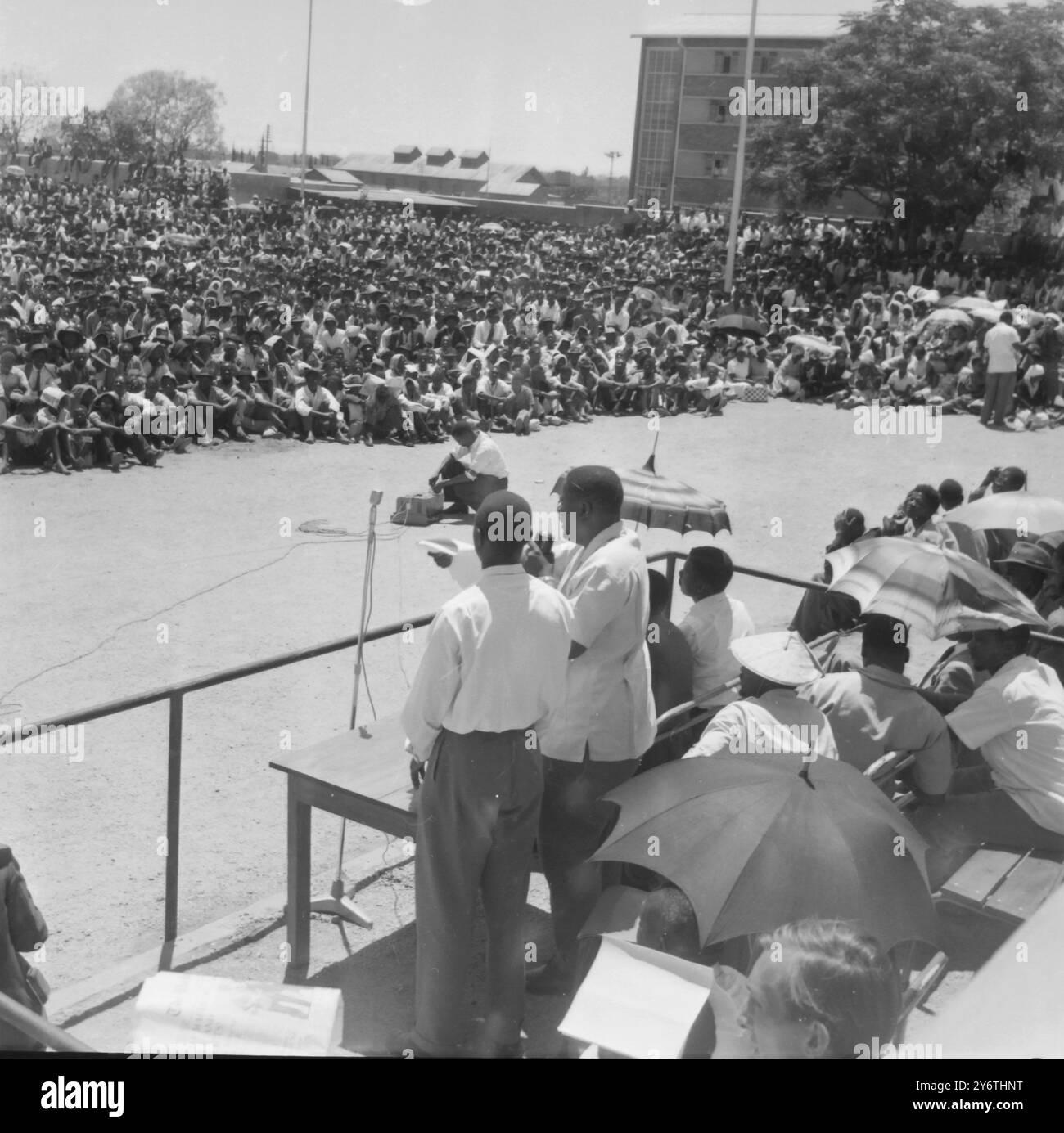 JOSHUA NKOMO SPEAKS AT RALLY IN BULAWAYO /   23 OCTOBER 1961 Stock Photo
