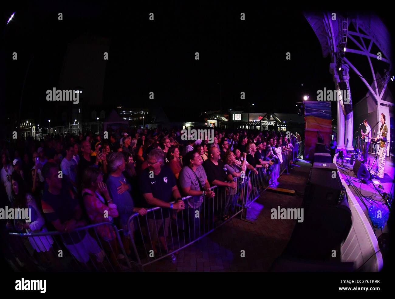 September 25, 2024, Virginia Beach, Virginia, USA: ADAM GARDNER of Guster entertains the croowd at the 24th street stage in Virginia Beach, Virginia on 25 September 2024. . Photo Â© Jeff Moore (Credit Image: © Jeff Moore/ZUMA Press Wire) EDITORIAL USAGE ONLY! Not for Commercial USAGE! Stock Photo